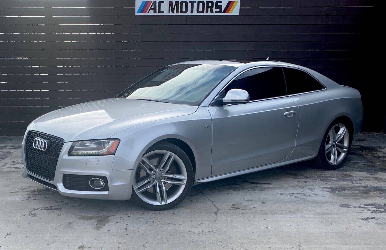 2009 AUDI S5