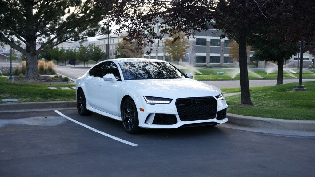 2016 AUDI RS7