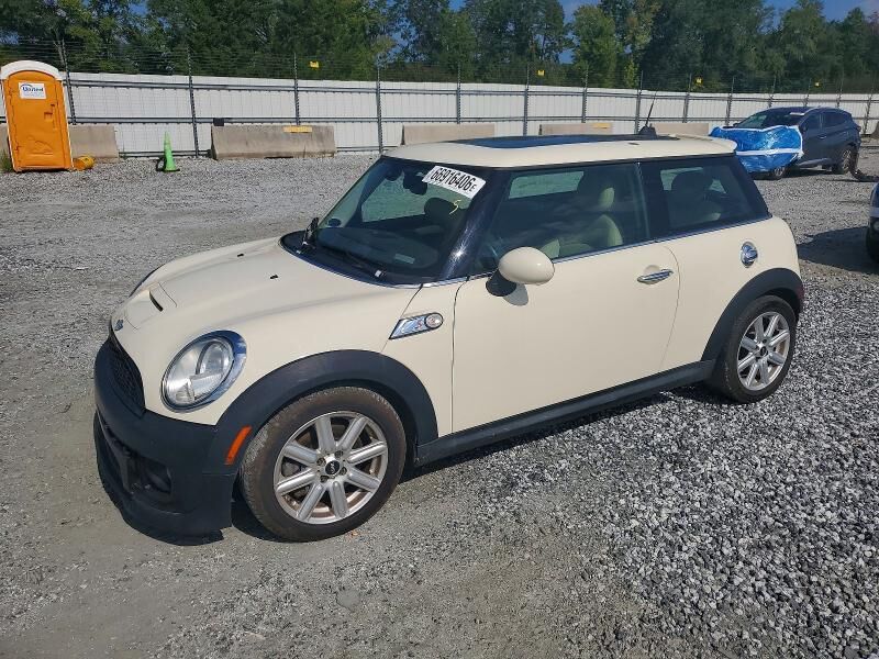 2013 MINI Hardtop