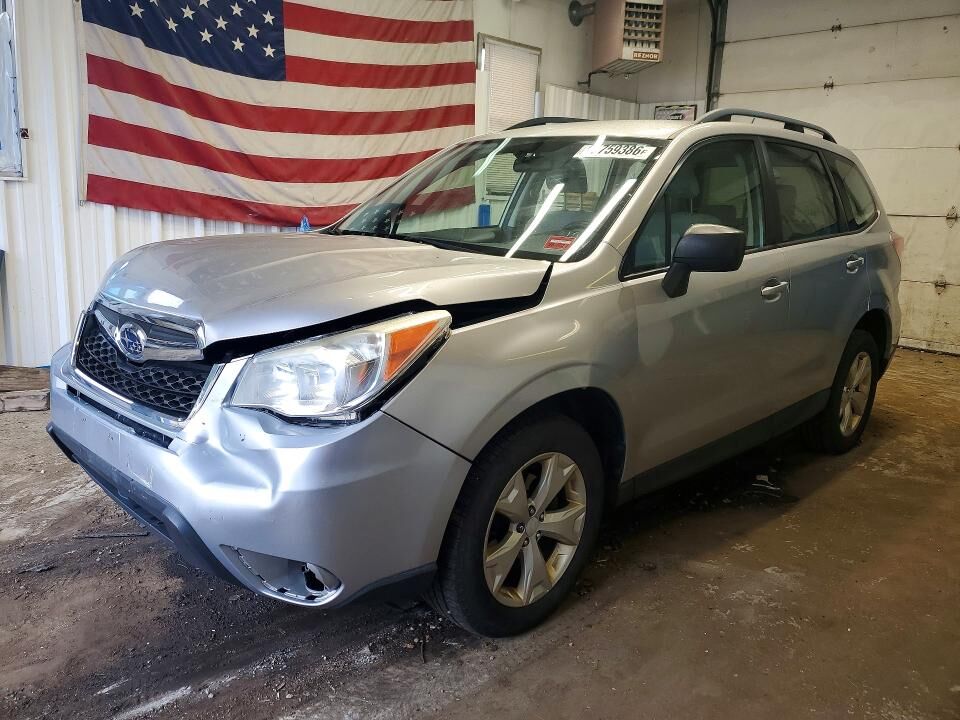 2015 SUBARU Forester