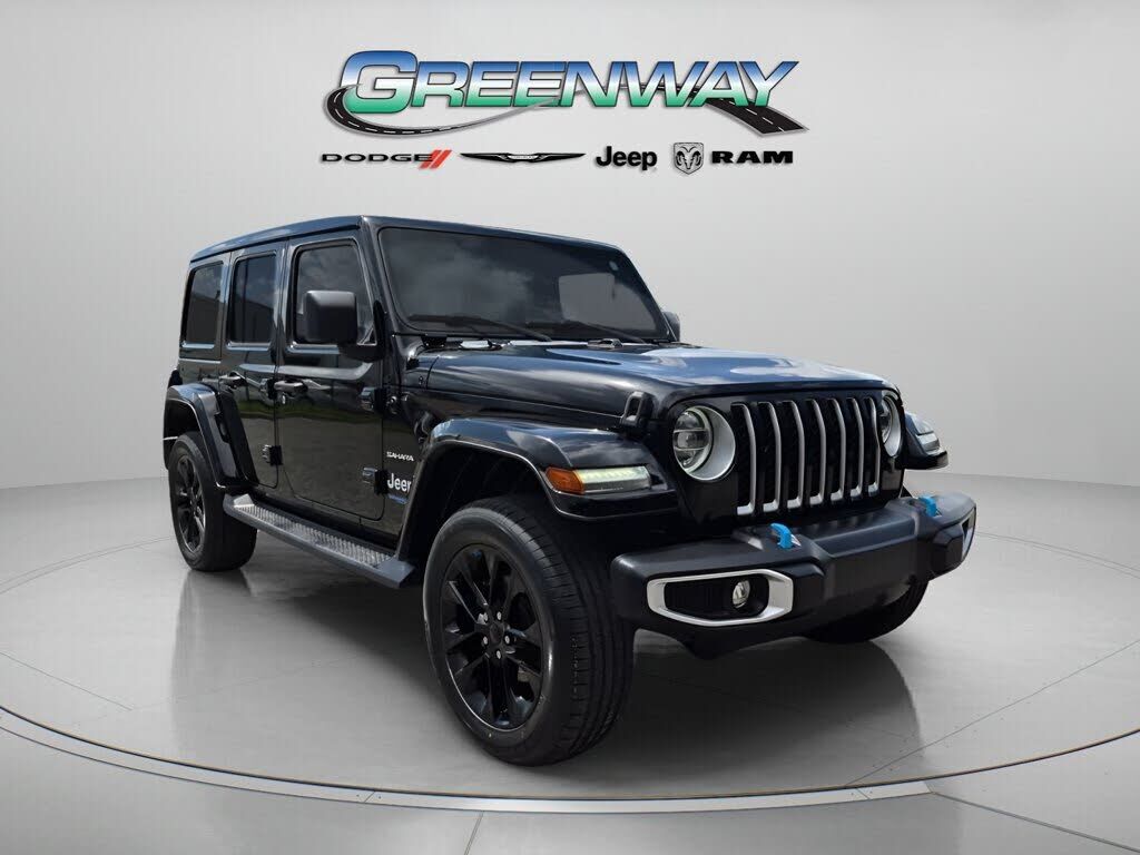 2022 JEEP Wrangler