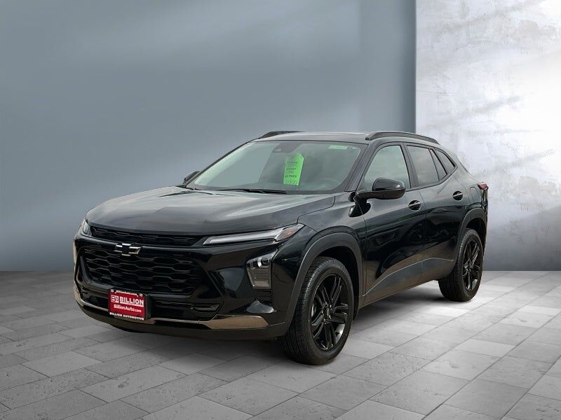2024 CHEVROLET Trax