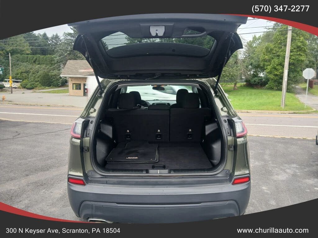 2019 JEEP Cherokee