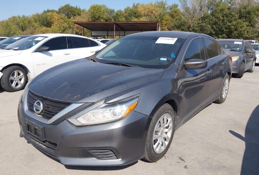 2017 NISSAN Altima