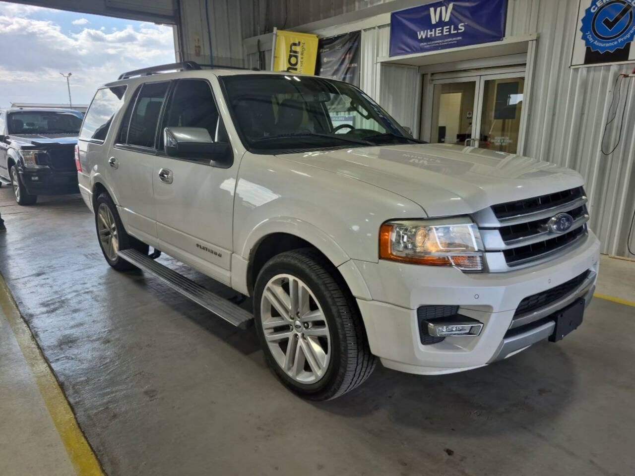 2017 FORD Expedition
