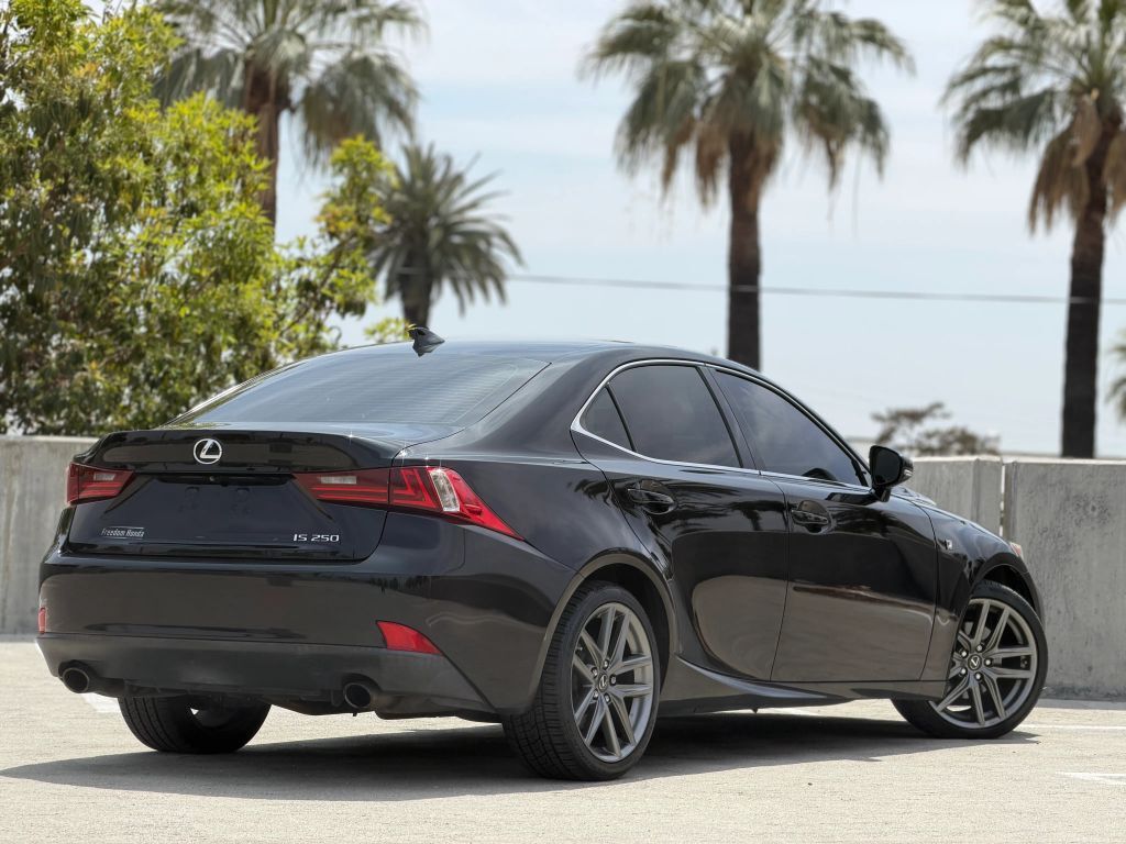 2014 LEXUS IS