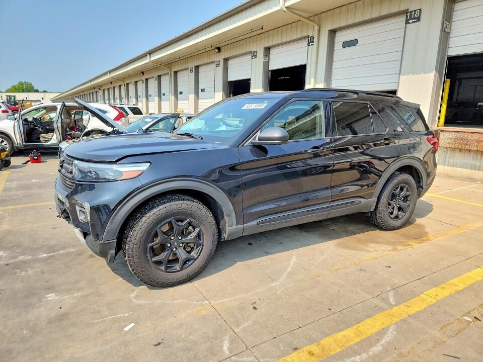 2022 FORD Explorer