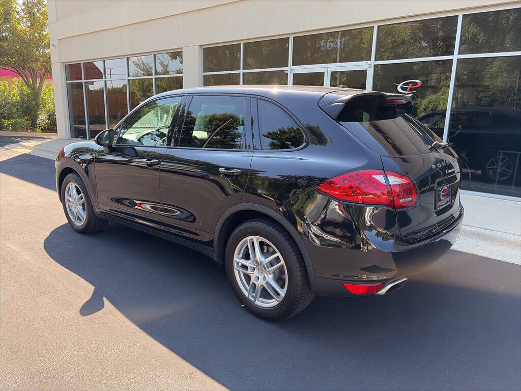 2014 PORSCHE Cayenne