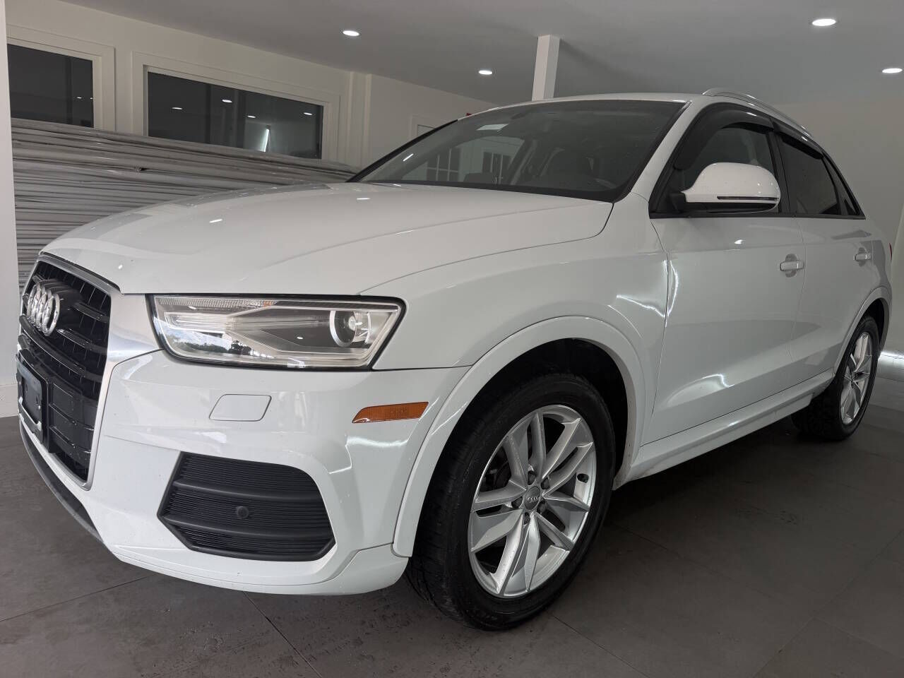 2017 AUDI Q3