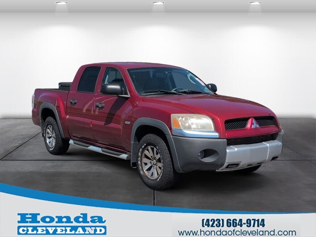 2006 MITSUBISHI Raider
