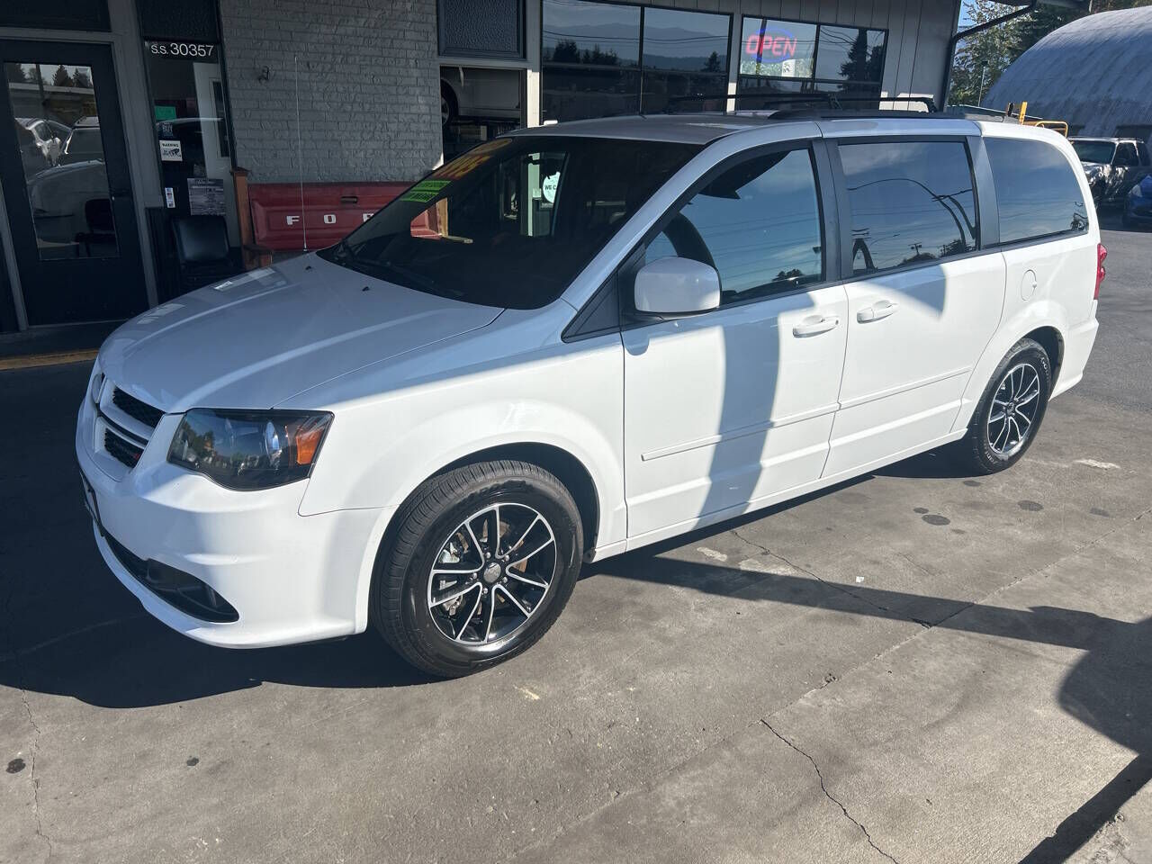 2016 DODGE Grand Caravan