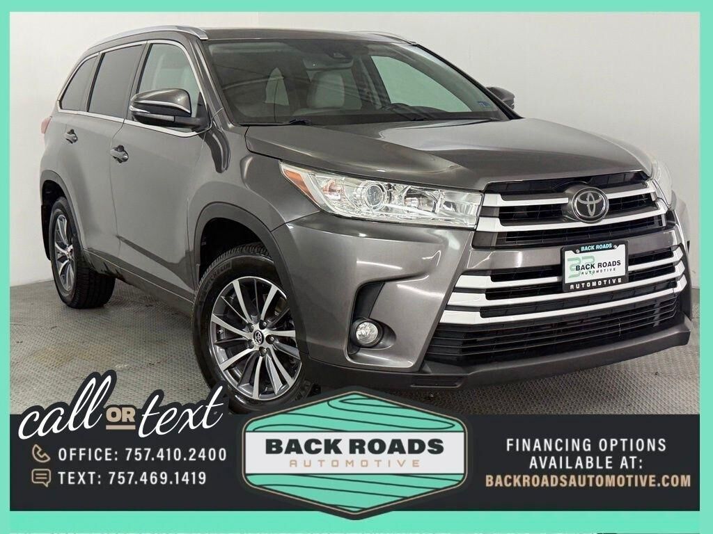 2017 TOYOTA Highlander