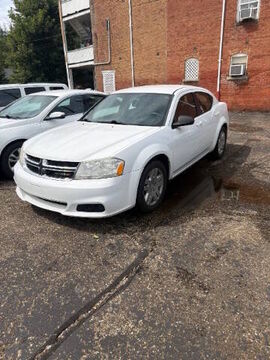 2014 DODGE Avenger