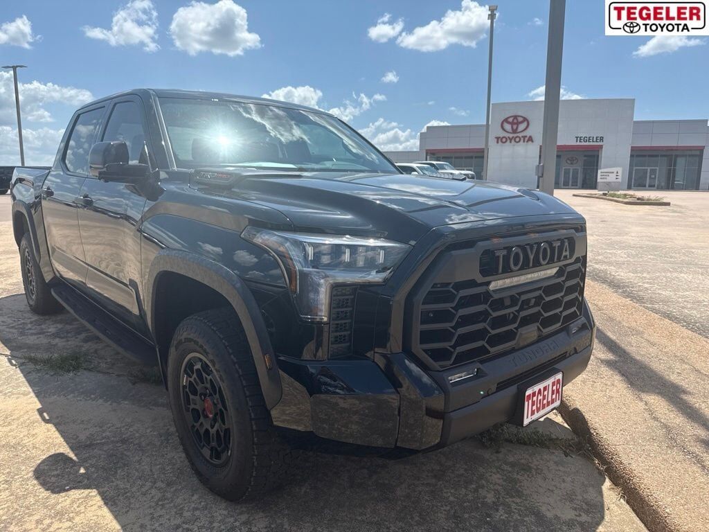 2026 TOYOTA Tundra