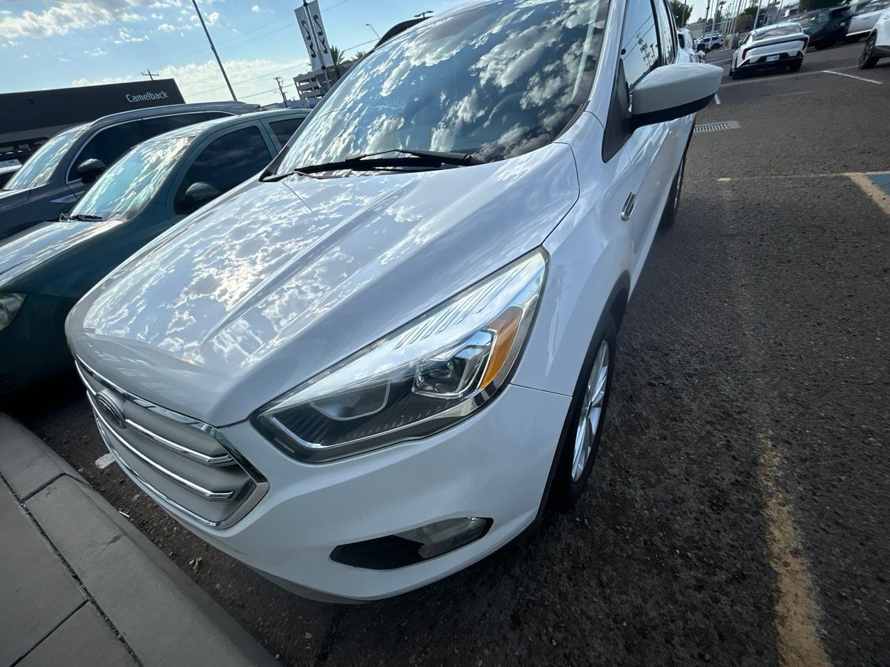 2017 FORD Escape