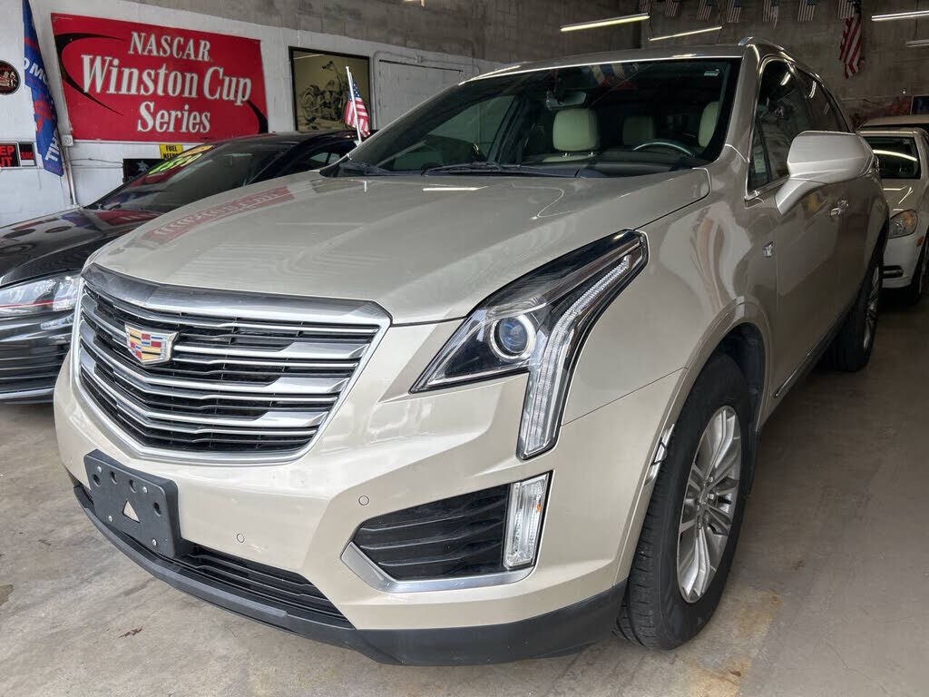 2017 CADILLAC XT5