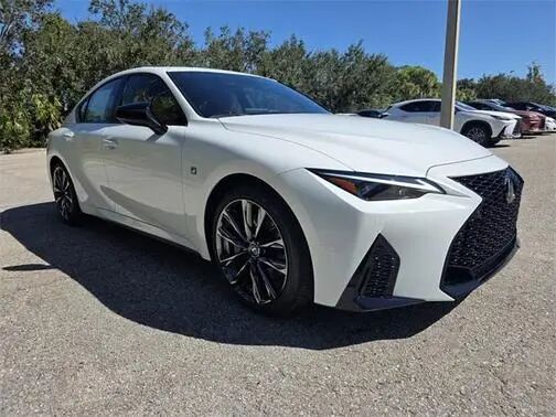 2025 LEXUS IS
