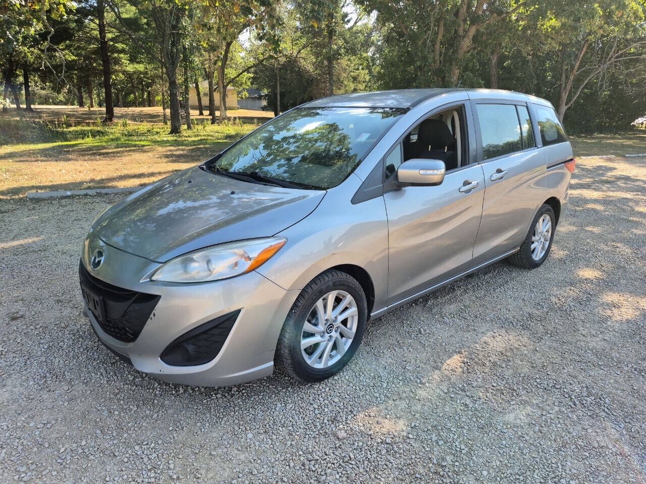 2013 MAZDA Mazda5