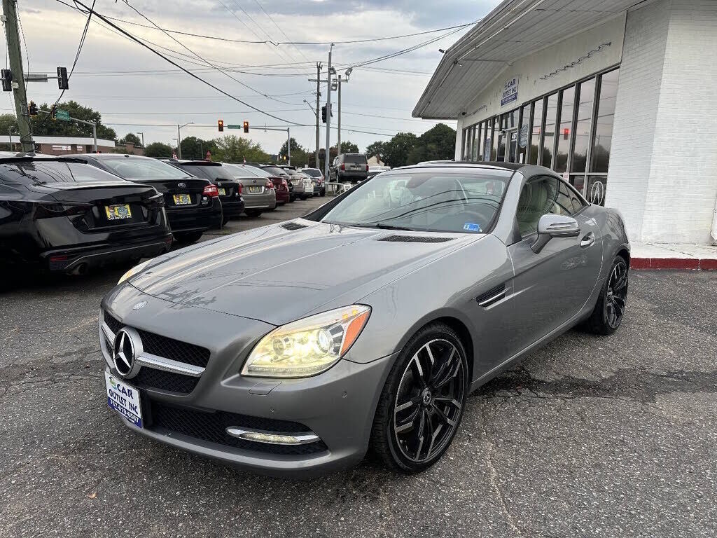 2012 MERCEDES-BENZ SLK-Class