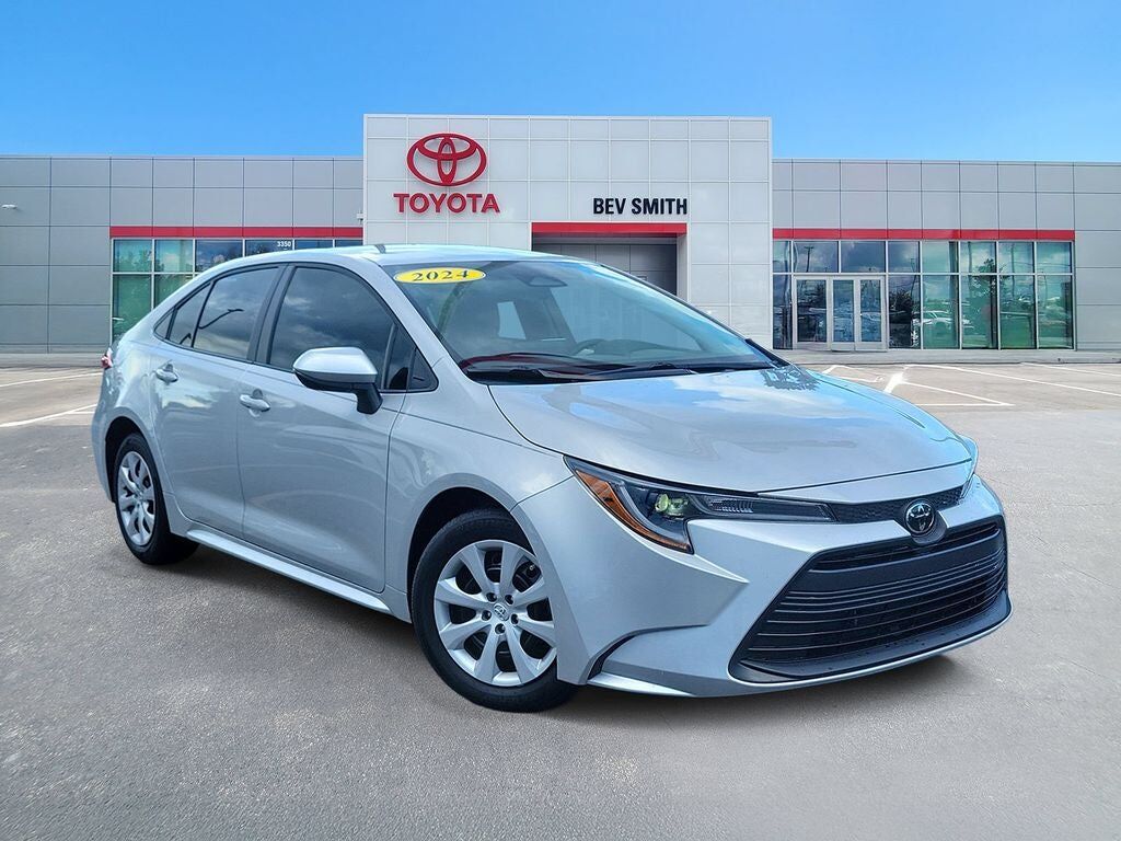 2024 TOYOTA Corolla