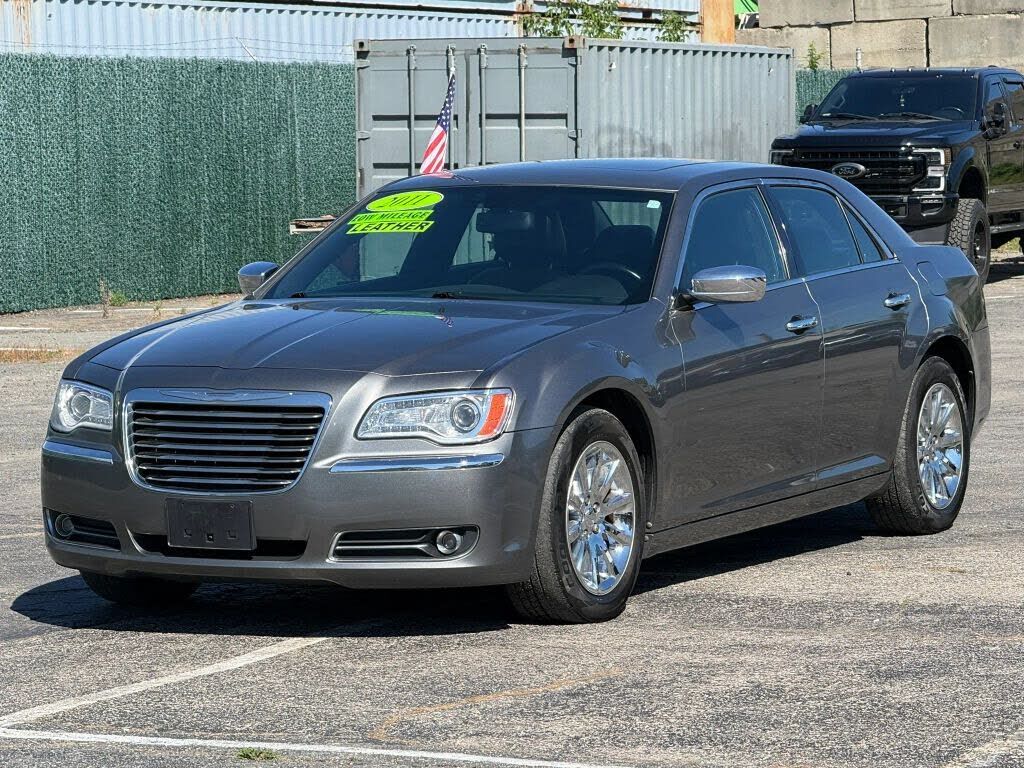 2011 CHRYSLER 300