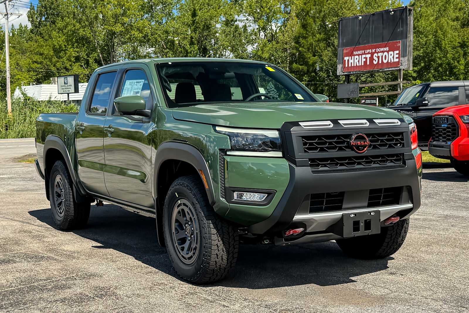 2026 NISSAN Frontier