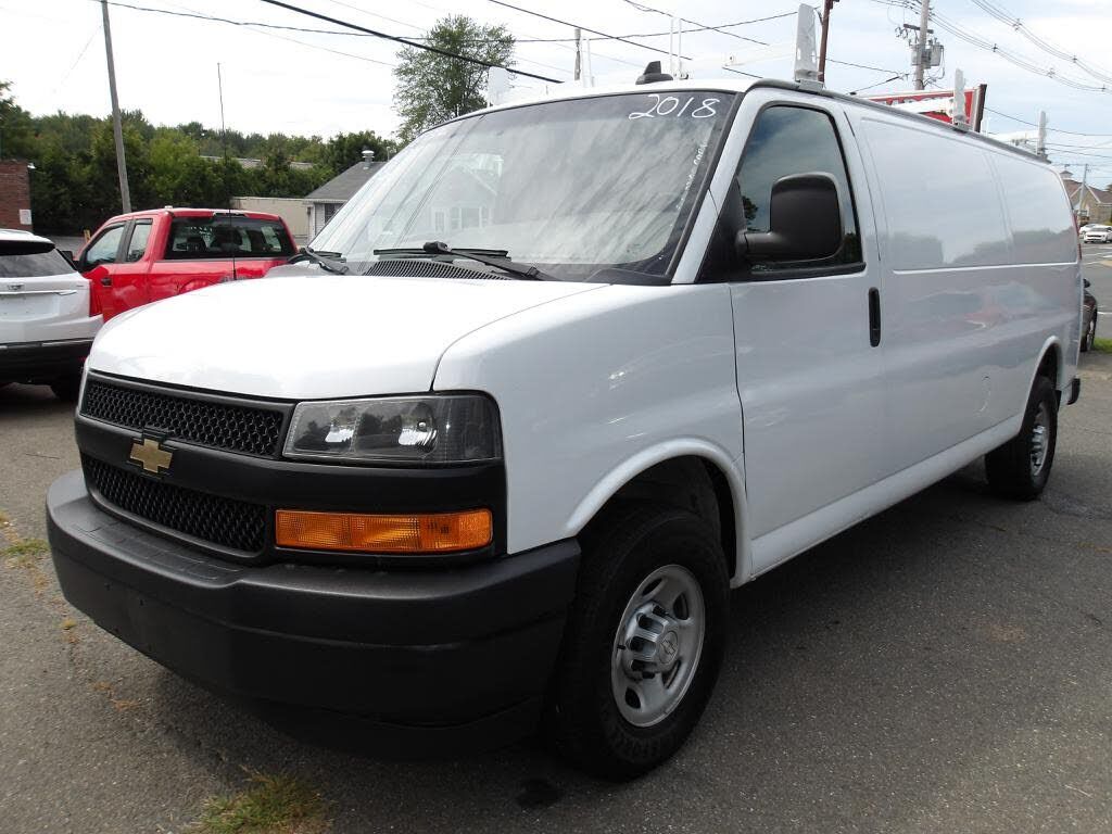 2018 CHEVROLET Express