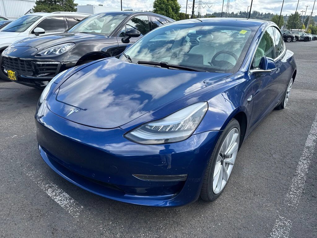 2020 TESLA Model 3