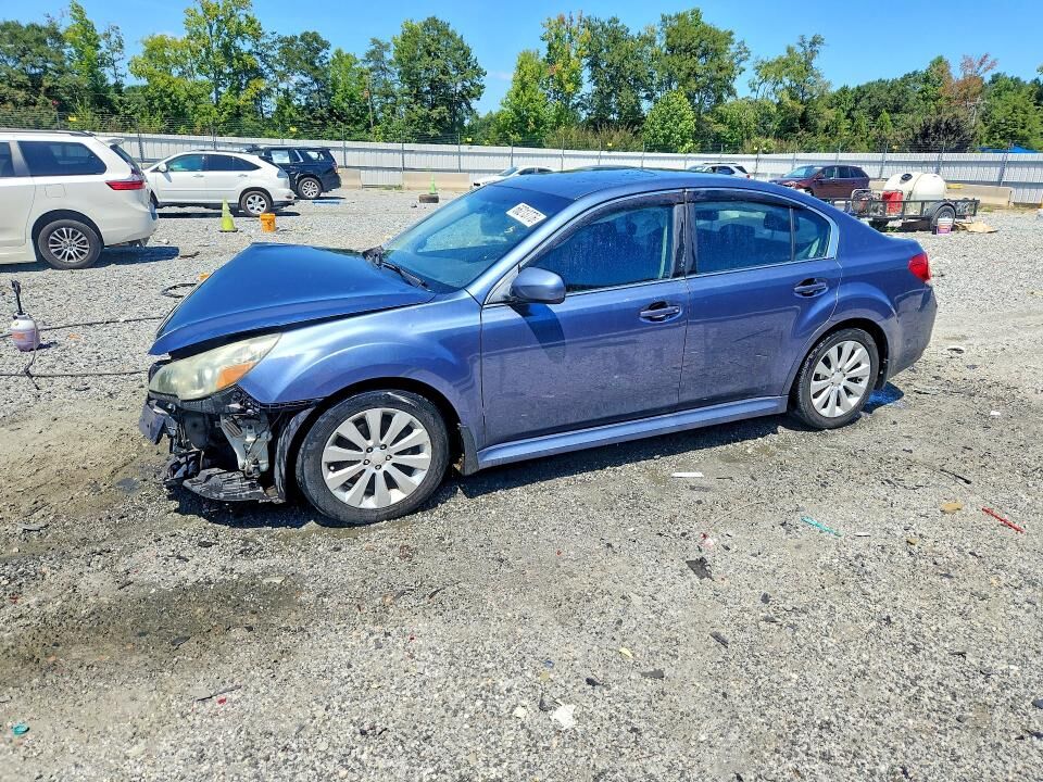 2014 SUBARU Legacy