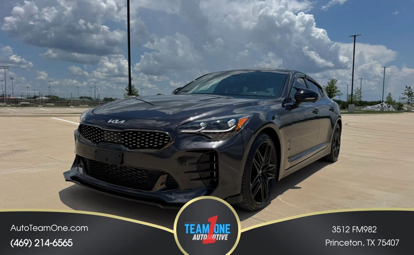 2023 KIA Stinger