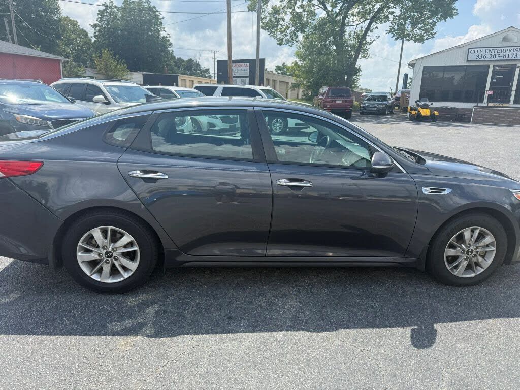 2018 KIA Optima