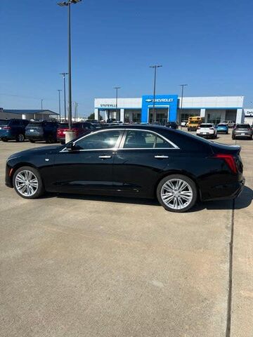 2026 CADILLAC CT4