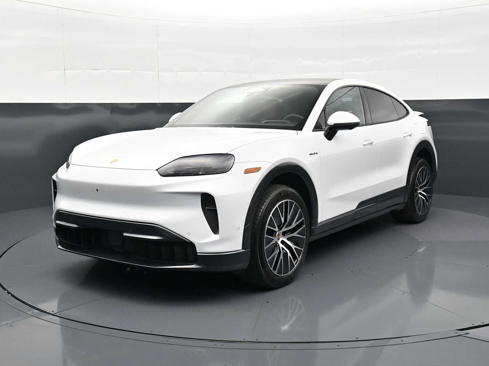 2026 PORSCHE Cayenne