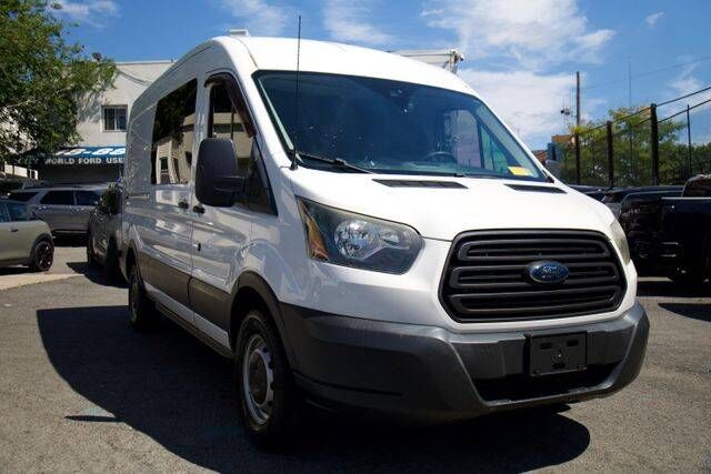 2015 FORD Transit