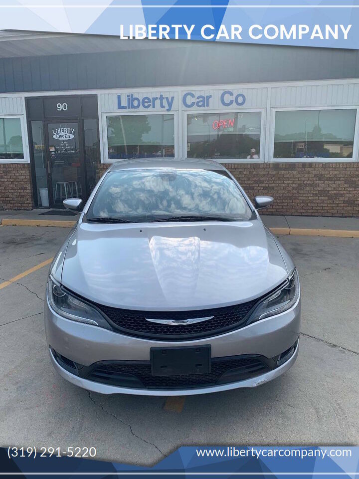2016 CHRYSLER 200