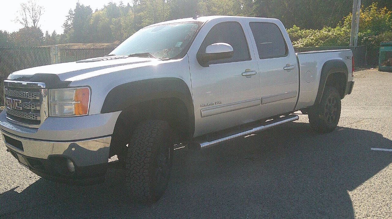 2011 GMC Sierra