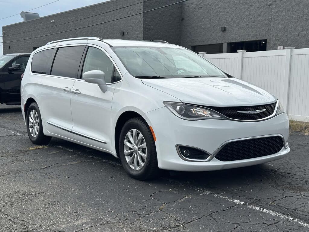 2018 CHRYSLER Pacifica