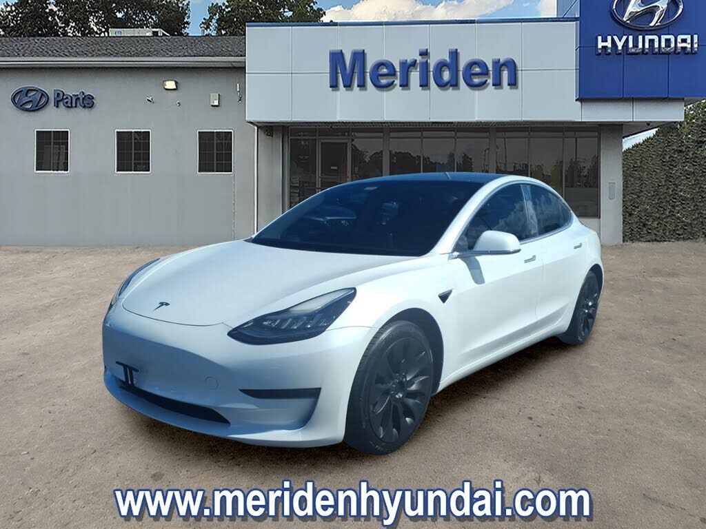 2020 TESLA Model 3