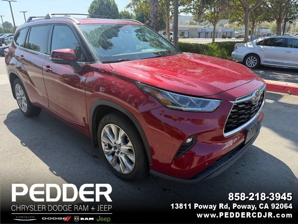 2023 TOYOTA Highlander