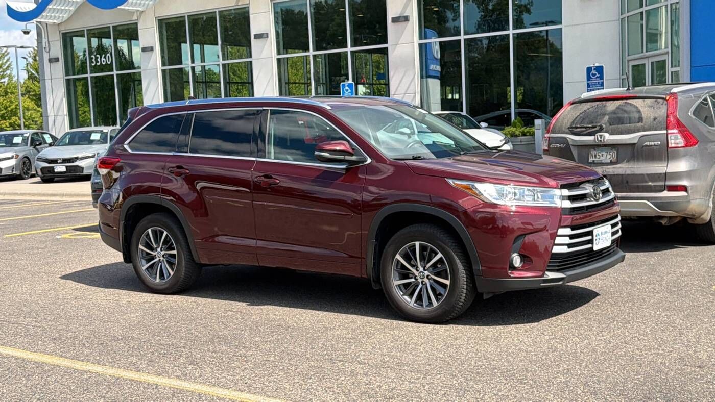 2018 TOYOTA Highlander