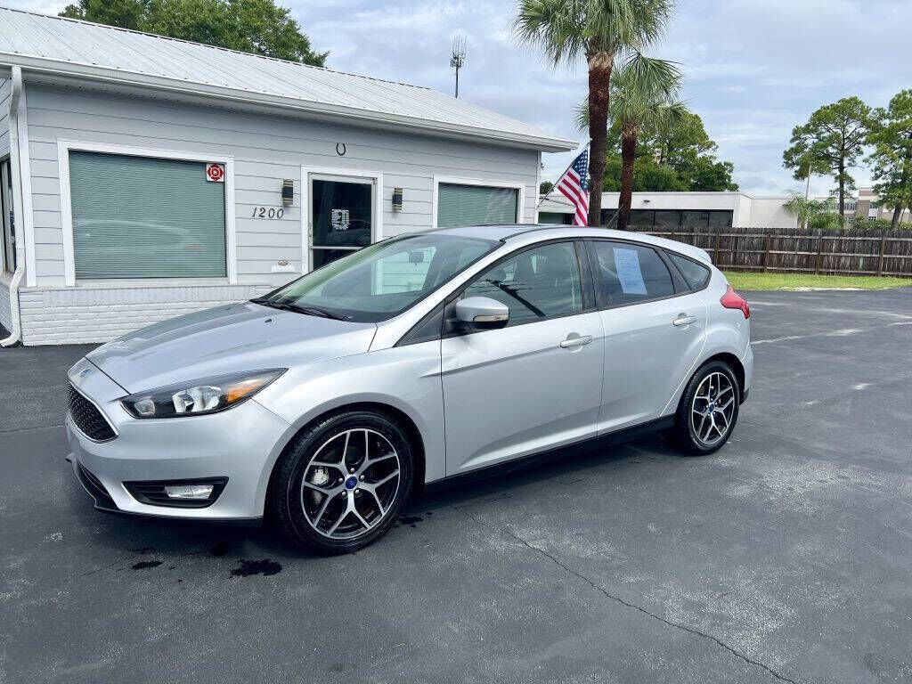 2017 FORD Focus