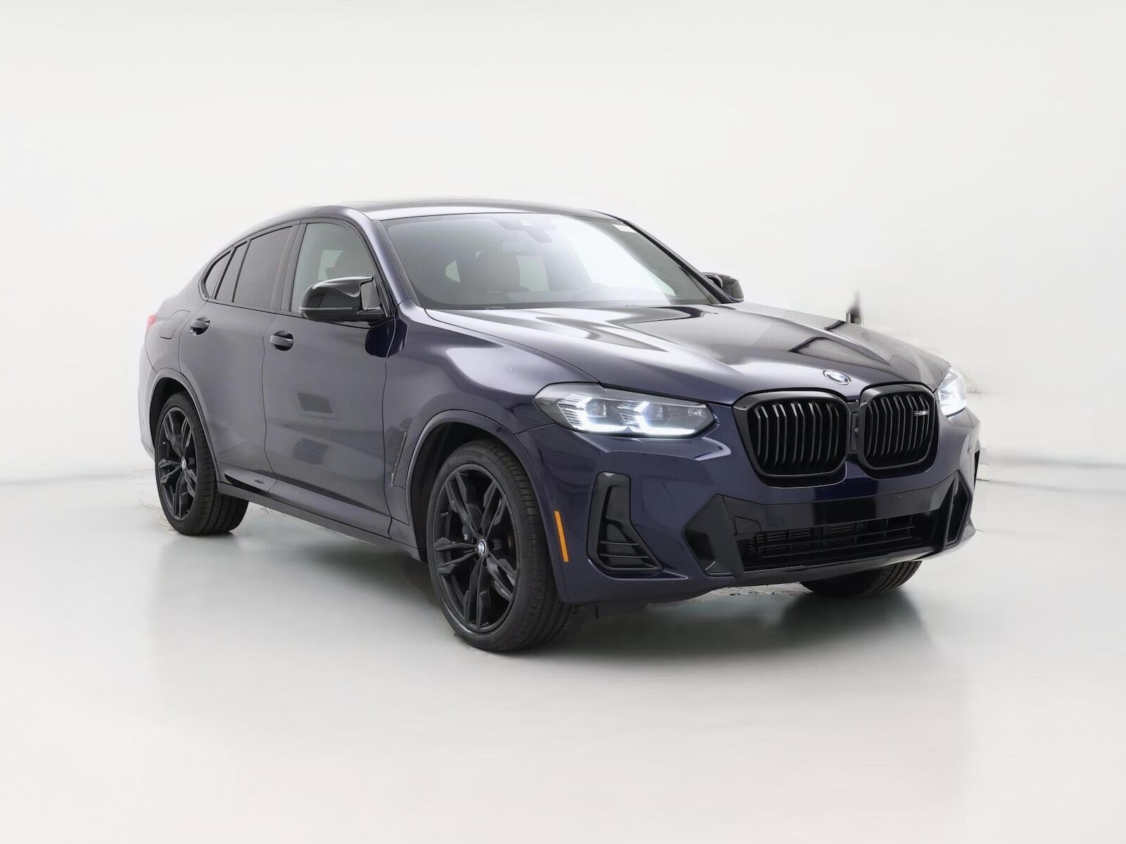 2023 BMW X4