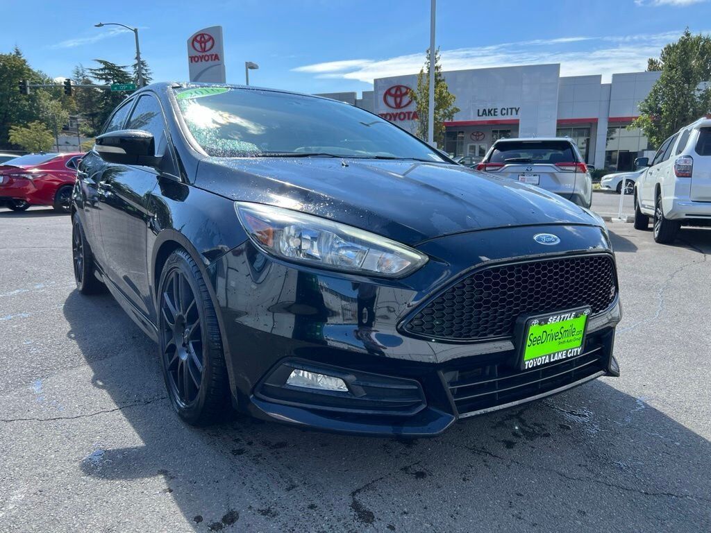2016 FORD Focus
