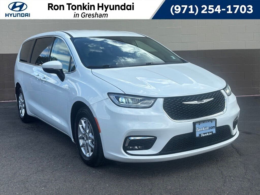2023 CHRYSLER Pacifica