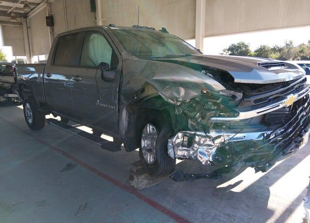 2025 CHEVROLET Silverado HD
