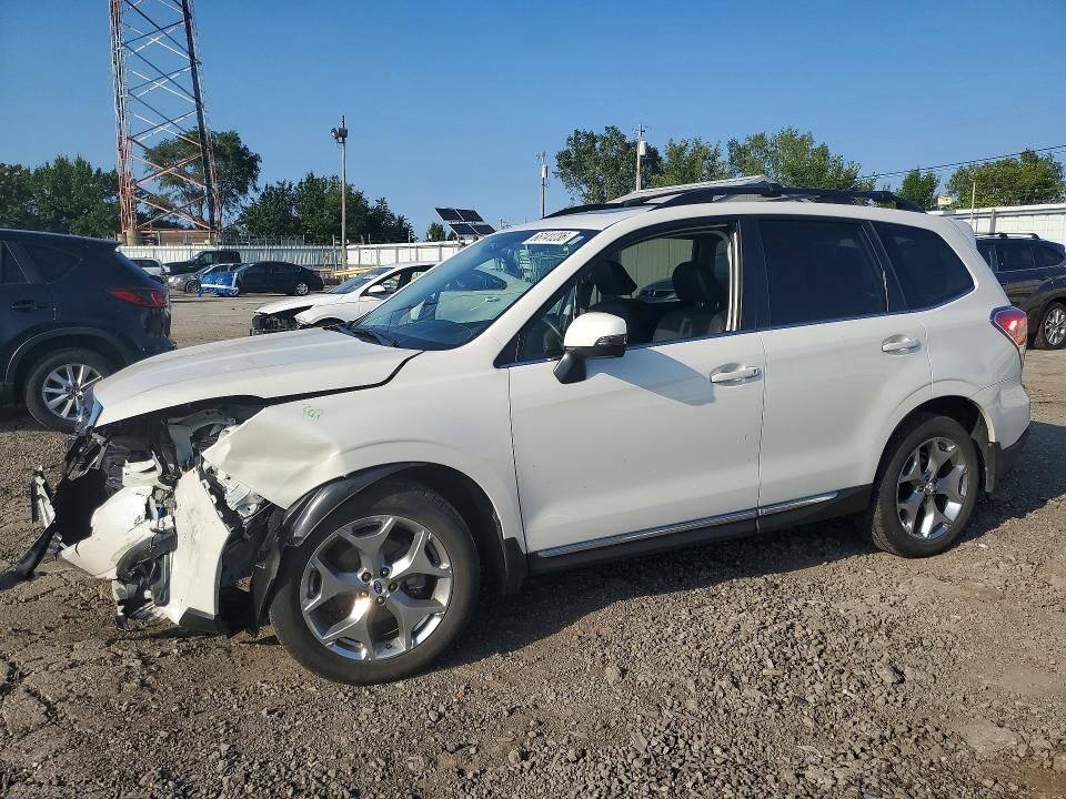 2018 SUBARU Forester