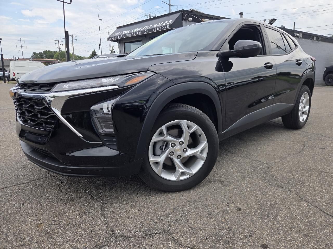 2024 CHEVROLET Trax