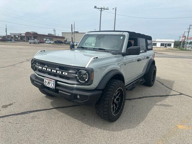 2021 FORD Bronco
