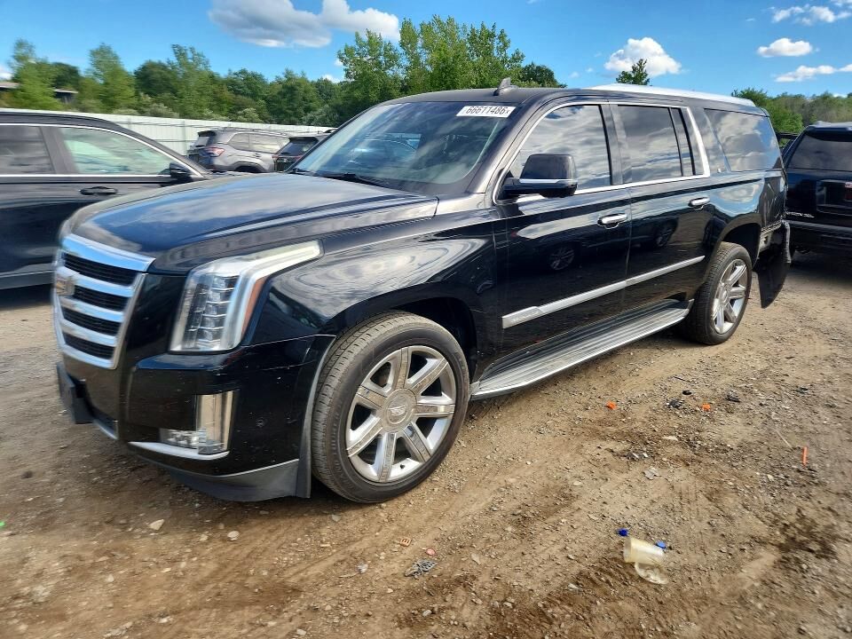 2017 CADILLAC Escalade ESV