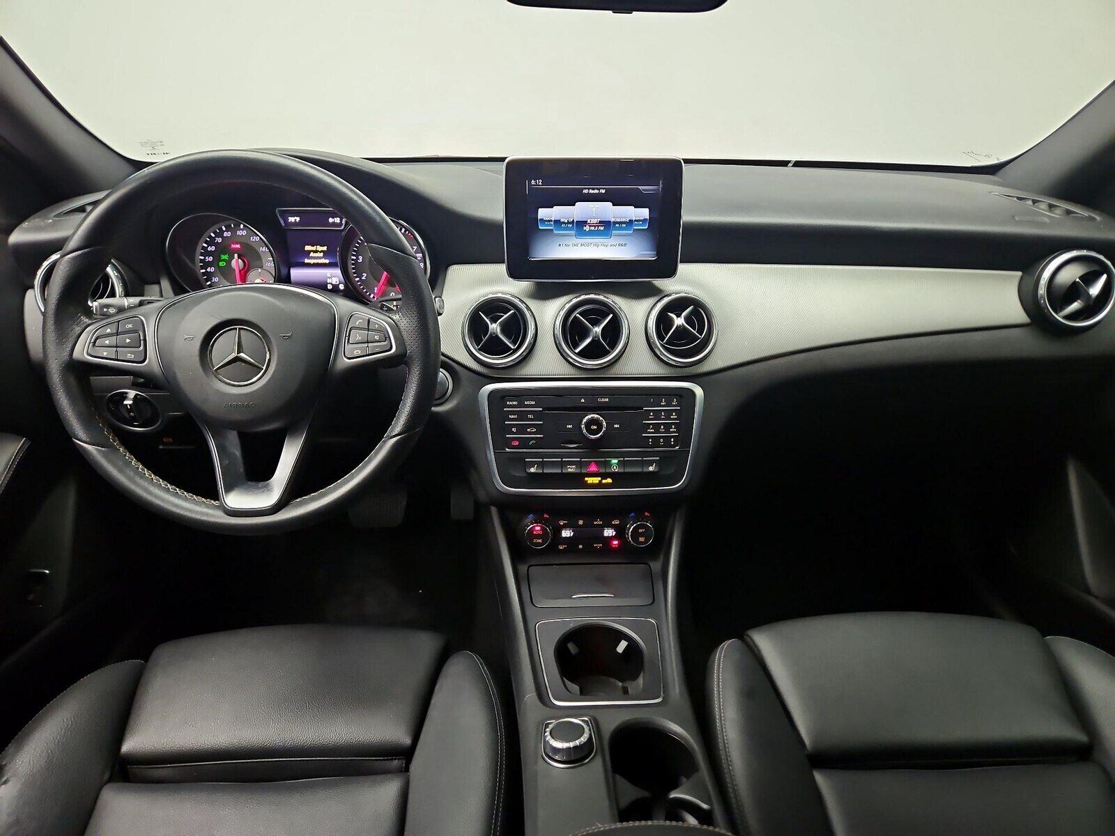 2016 MERCEDES-BENZ GLA-Class